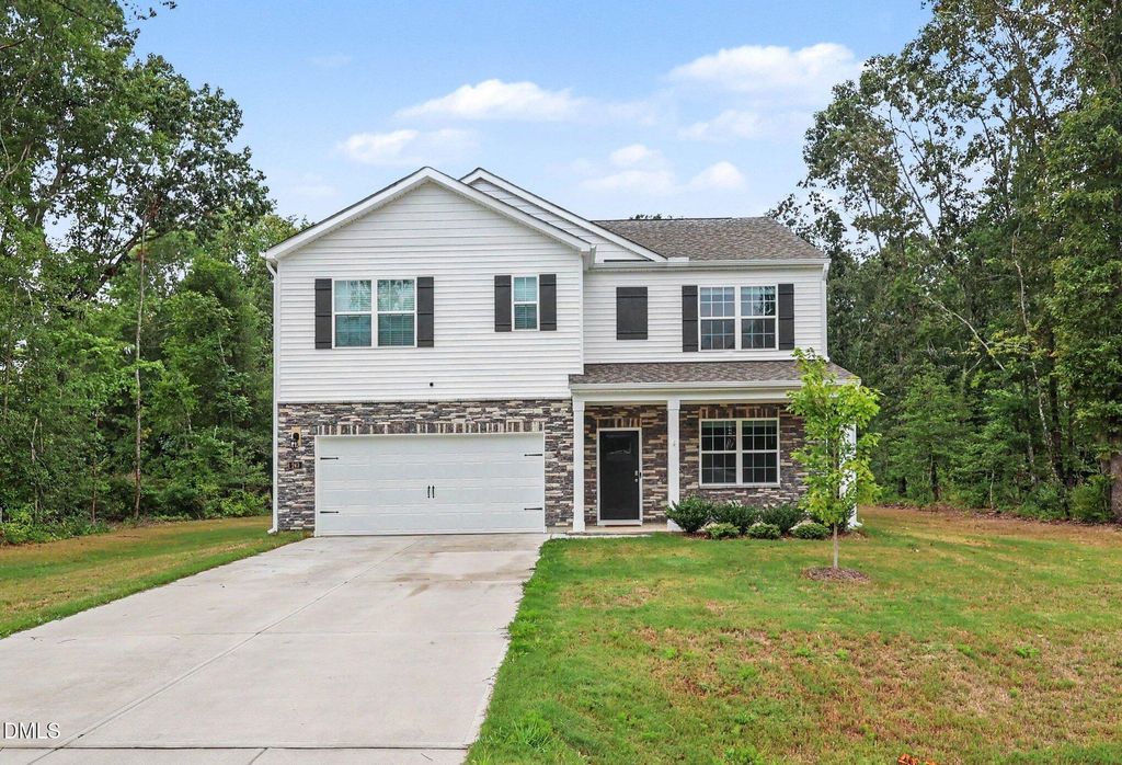 243 Hawksmoore Lane, Lillington, NC 27546