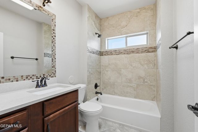 470 FORTENBERRY Place, El Paso, TX 79928