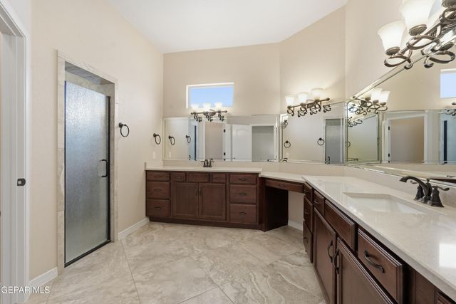 470 FORTENBERRY Place, El Paso, TX 79928