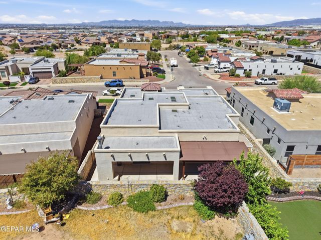 470 FORTENBERRY Place, El Paso, TX 79928