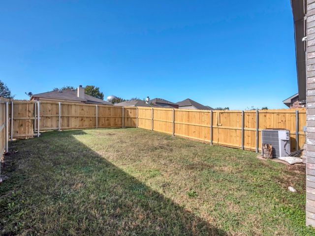 2917 Mayfair Lane, Lancaster, TX 75134