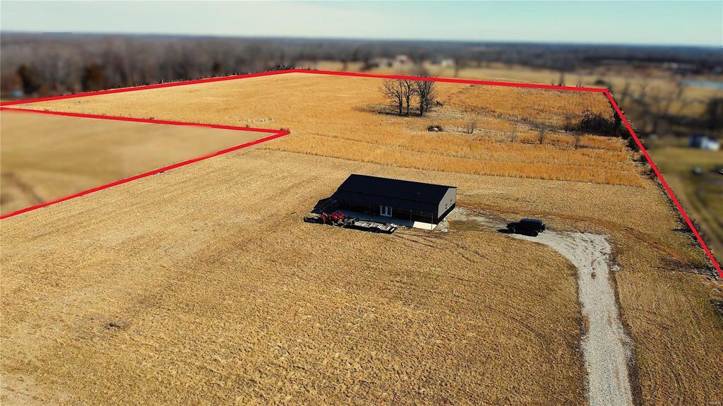 160 County Road 479, Poplar Bluff, MO 63901