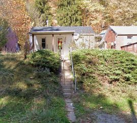 854 Bocktown Rd, Moon/crescent Twp, PA 15046