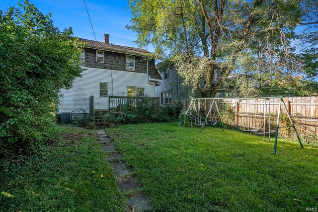127 E Victoria Street, South Bend, IN 46613
