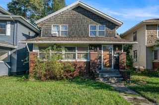 127 E Victoria Street, South Bend, IN 46613