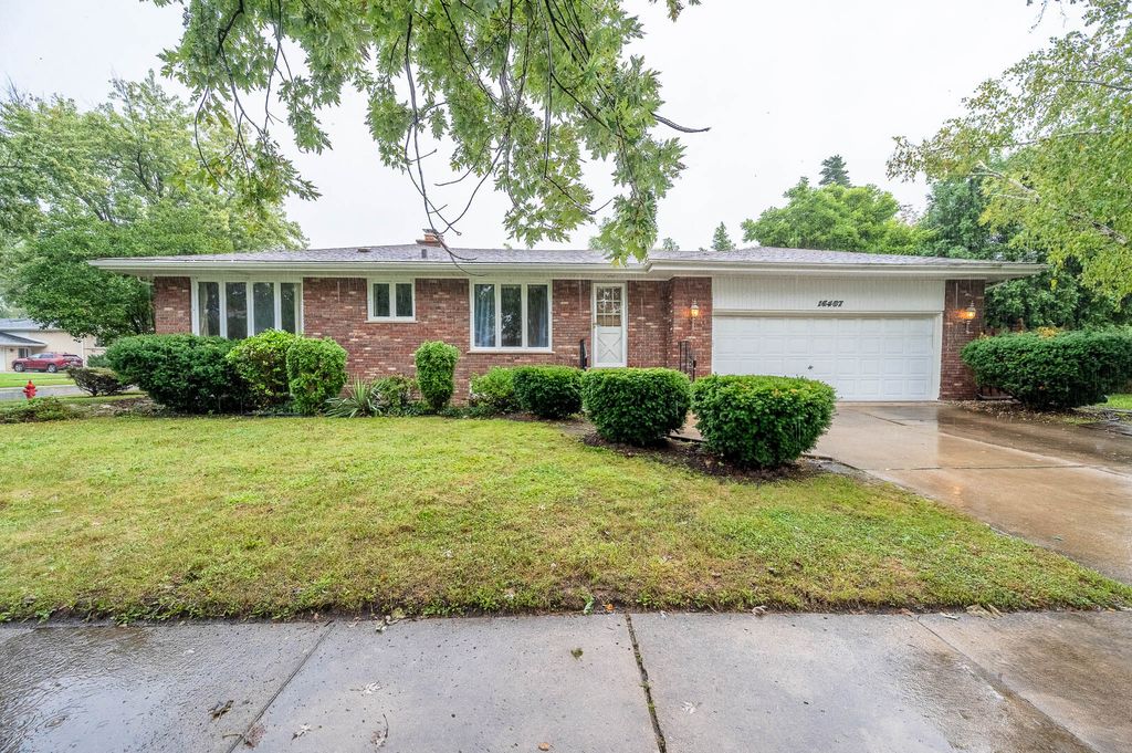 16407 Woodlawn Avenue E, South Holland, IL 60473 — exterior