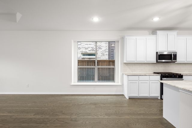 7736 Gatevine Avenue, Joshua, TX 76058