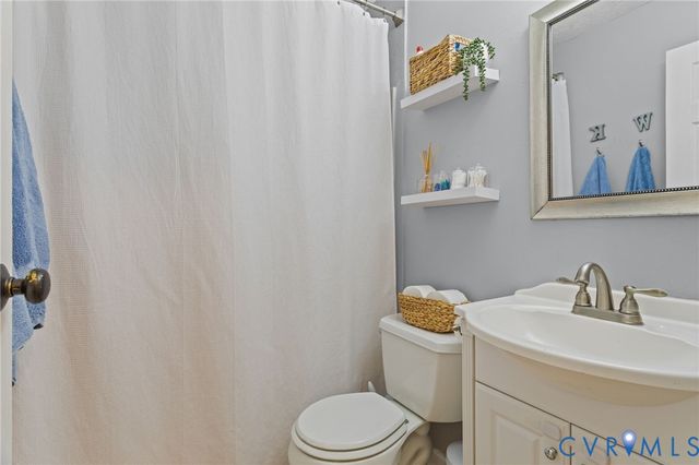 8303 Rolando Dr, Henrico, VA 23229