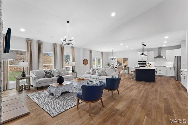 22758 Hudson Hills, Warrenton, MO 63383