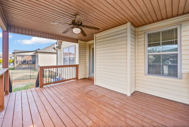 1132 Ivy Brook Way, Clarksville, TN 37043