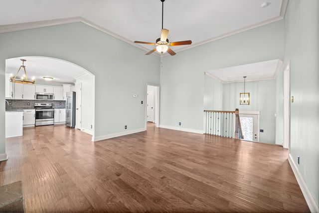 1132 Ivy Brook Way, Clarksville, TN 37043