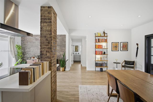 565 South Dr, Miami Springs, FL 33166