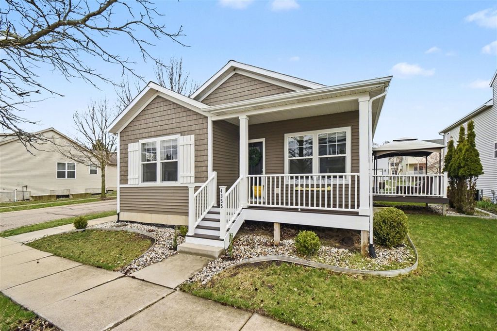 4355 Astoria Avenue, Grand Rapids, MI 49512