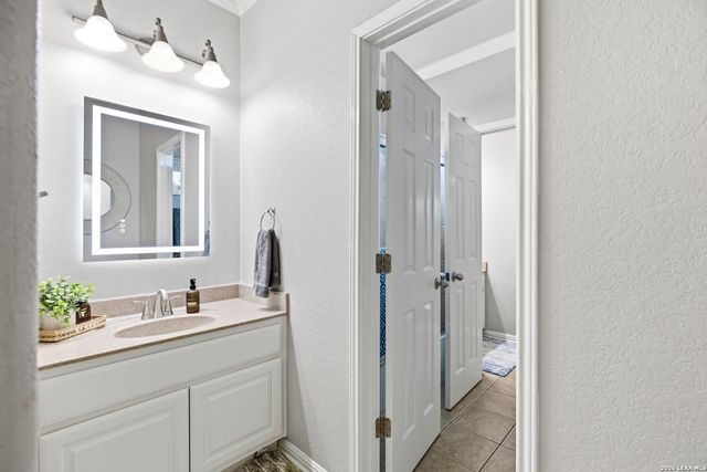 25910 Hootananny, San Antonio, TX 78260