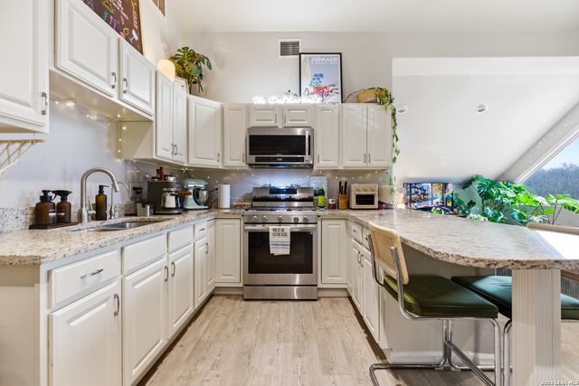 25910 Hootananny, San Antonio, TX 78260