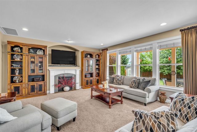 22906 82nd Avenue Ct E, Graham, WA 98338