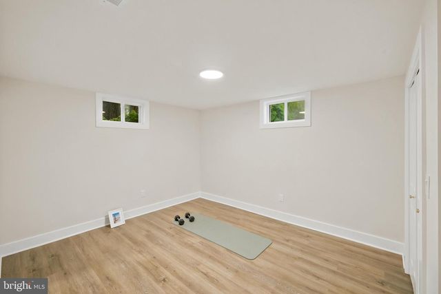 700 HILTON AVE, Baltimore, MD 21228