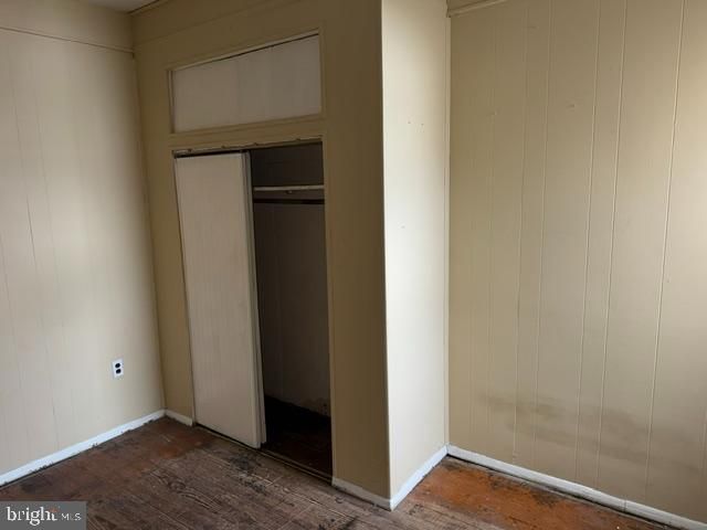 2425 S ROSEWOOD ST, Philadelphia, PA 19145