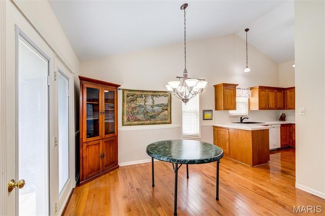 5 Aken Court, St Peters, MO 63376