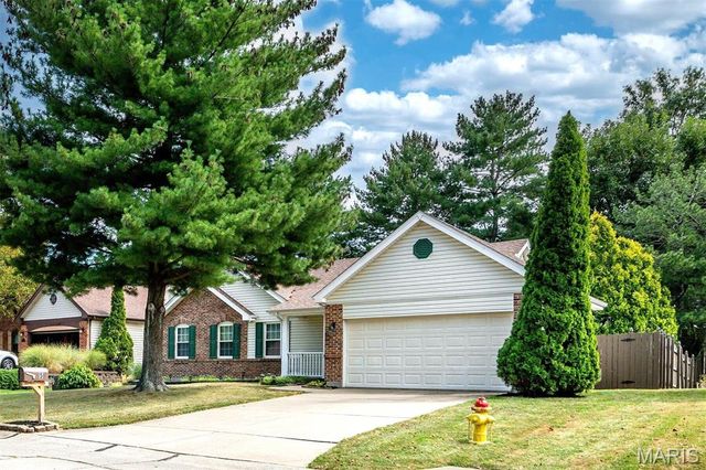 5 Aken Court, St Peters, MO 63376