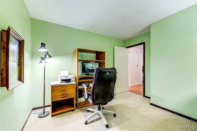 5 Aken Court, St Peters, MO 63376
