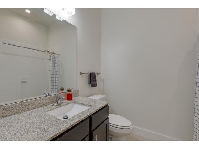 2400 Louis Henna BLVD 301, Round Rock, TX 78664