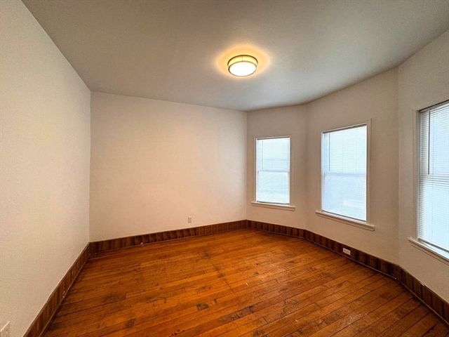 11 Fairmont Pl 1, Malden, MA 02148