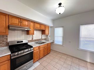 11 Fairmont Pl 1, Malden, MA 02148