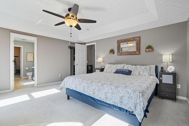 322 Weatherburn Drive, Pataskala, OH 43062