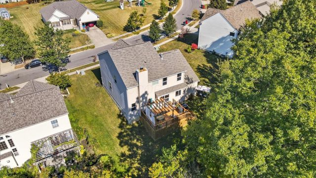 322 Weatherburn Drive, Pataskala, OH 43062