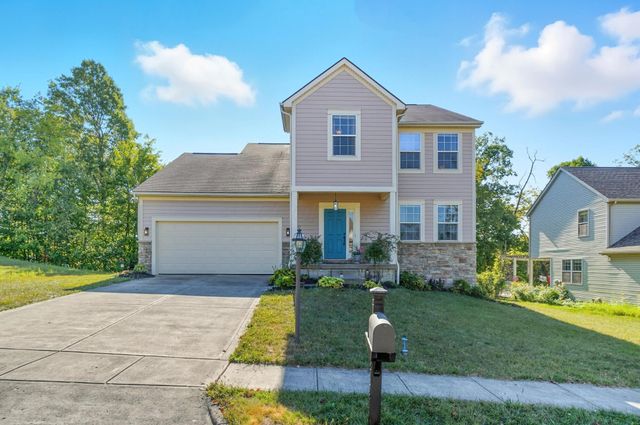 322 Weatherburn Drive, Pataskala, OH 43062