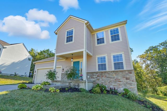 322 Weatherburn Drive, Pataskala, OH 43062