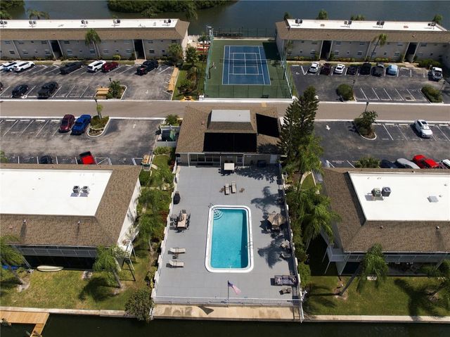 8811 BAY POINTE DRIVE C102, Tampa, FL 33615