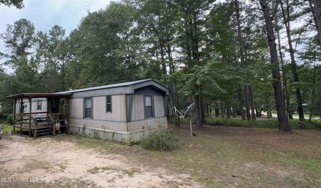 143 Turkey Pine Road, Lucedale, MS 39452
