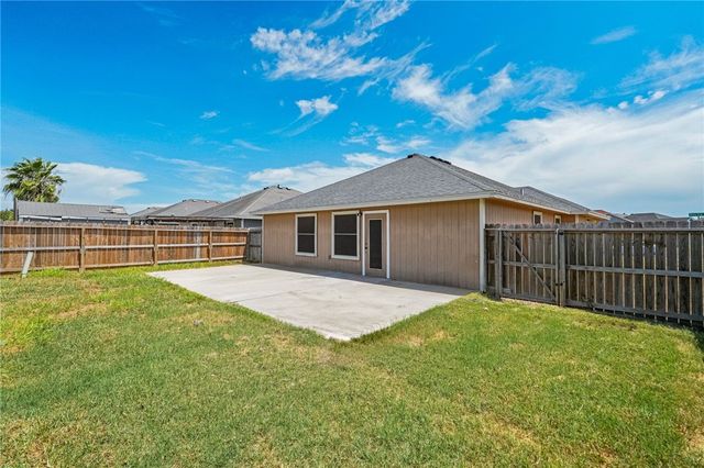 2321 White Star, Corpus Christi, TX 78414