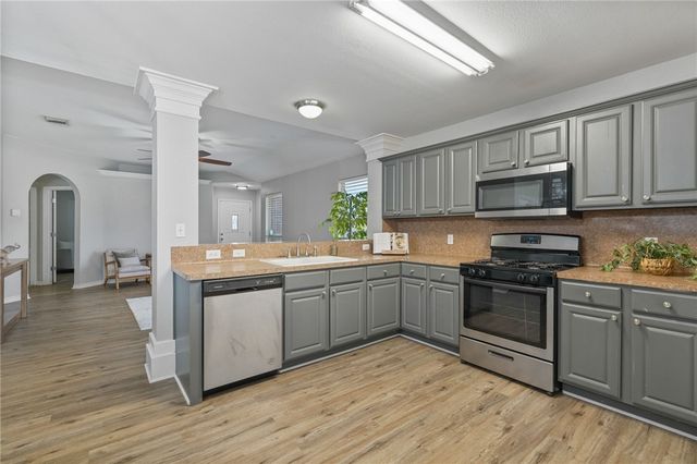 2321 White Star, Corpus Christi, TX 78414