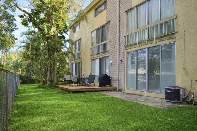 8401 W Sample Road 5, Coral Springs, FL 33065