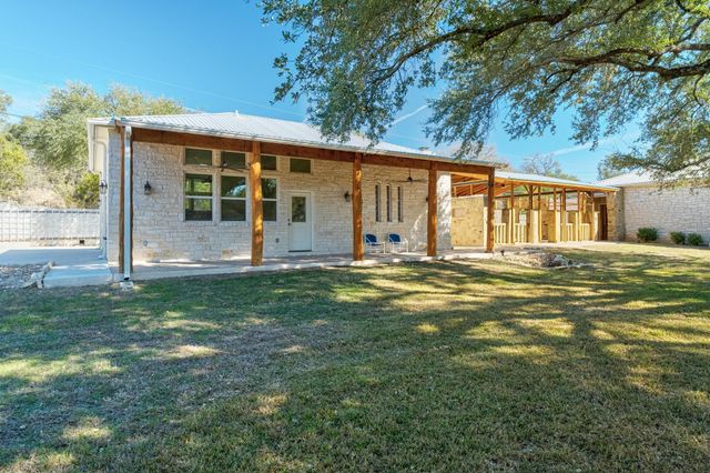 340 Barton Ranch RD, Dripping Springs, TX 78620