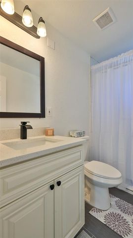 326 HOBART AVENUE, Daytona Beach, FL 32114