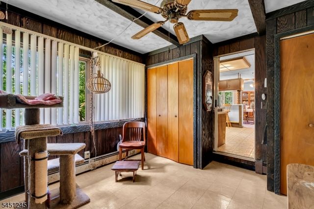 10 Sussex St, Byram Twp., NJ 07874