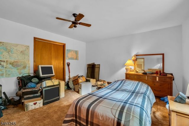 10 Sussex St, Byram Twp., NJ 07874