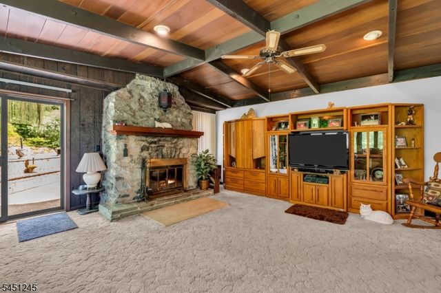 10 Sussex St, Byram Twp., NJ 07874