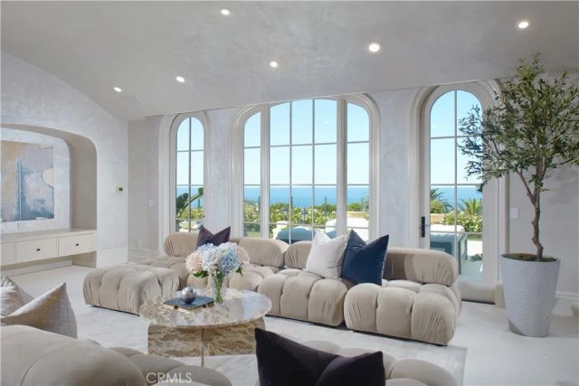 3 Island Vista, Newport Coast, CA 92657