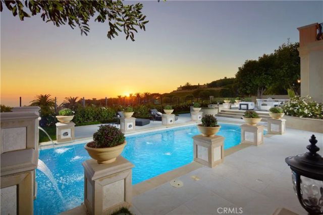 3 Island Vista, Newport Coast, CA 92657