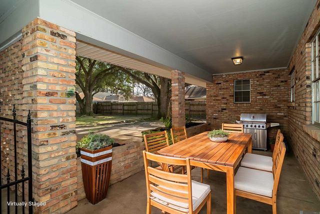 613 Kimmeridge Dr, Baton Rouge, LA 70815