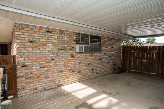 613 Kimmeridge Dr, Baton Rouge, LA 70815