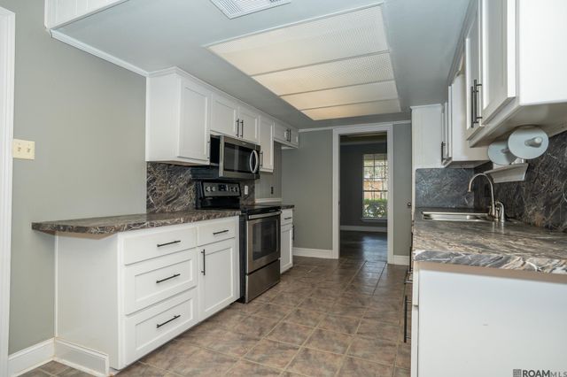 613 Kimmeridge Dr, Baton Rouge, LA 70815