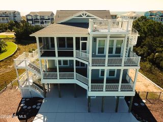 1354 Ocean Boulevard W, Supply, NC 28462