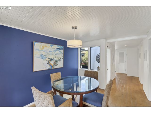 100 Se Harney St 11, Portland, OR 97202