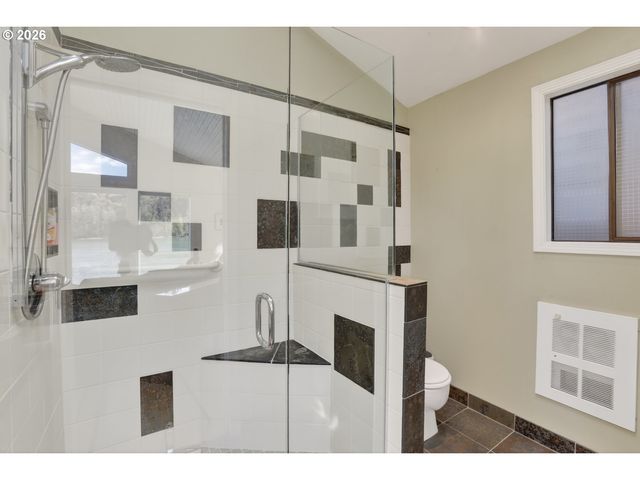 100 Se Harney St 11, Portland, OR 97202